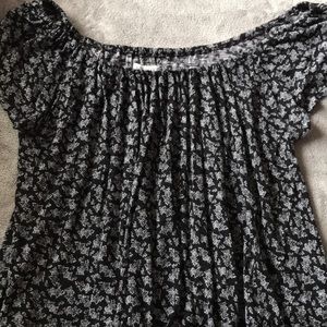 Aeropostale off the should top